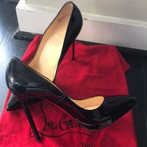 Christian Louboutin heels. Size:39.